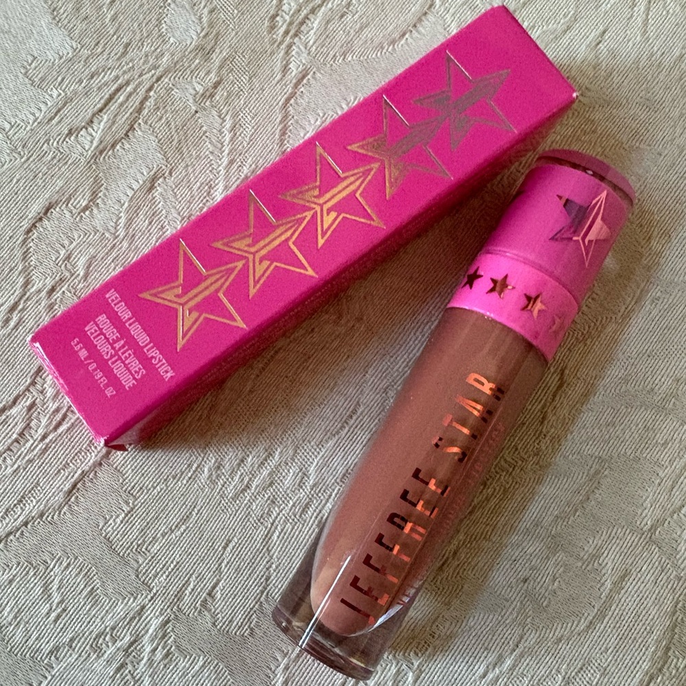 Jeffree Star JSC Velour Liquid Matte Lipstick in Pomeranian Kiss BNIB